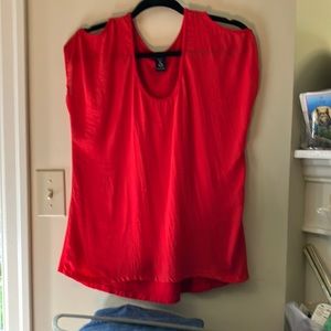 H & M  SHORT SLEEVE TEE SHIRT